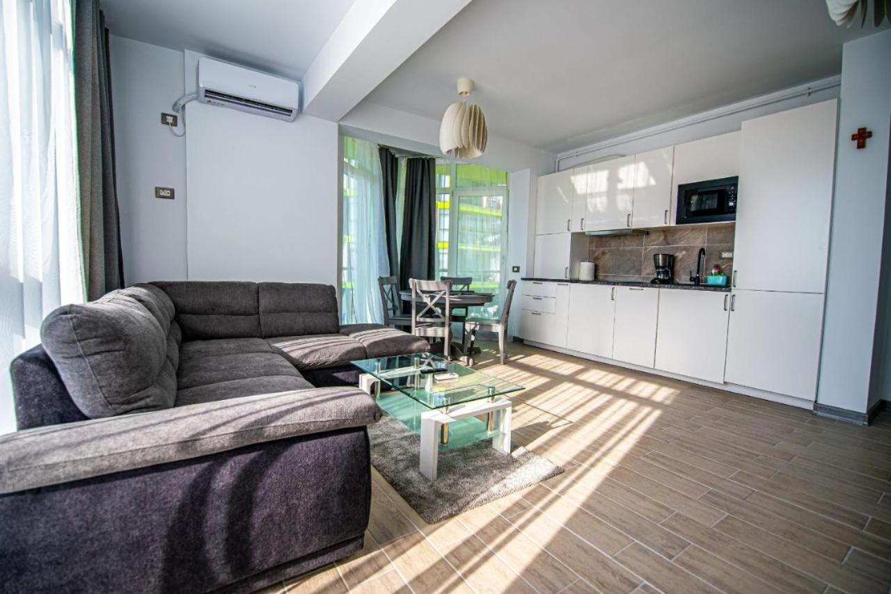 Apartament Katrina - Alezzi Beach - Sea View Navodari Bagian luar foto